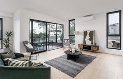 1,4,5/1084 Doncaster Road, Doncaster East, Vic 3109