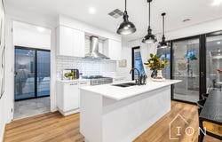 8 Laurieston Way, Cranbourne South, Vic 3977