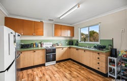 82 Bideford Street, Torquay, Qld 4655