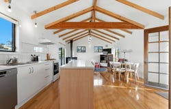34 Napier Street, Beauty Point, Tas 7270