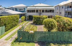 174 Flinders Parade, Sandgate, Qld 4017