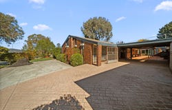 16 Bugden Avenue, Gowrie, ACT 2904