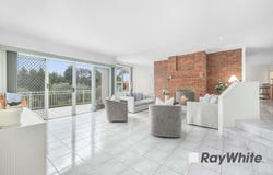 284 Belgrave-Hallam Road, Narre Warren North, Vic 3804