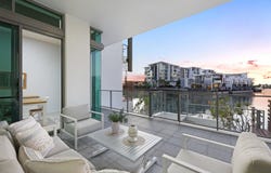 6103 Ephraim Island Parade, Paradise Point, Qld 4216