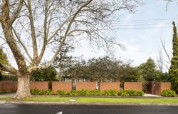 1A Grange  Avenue, Canterbury, Vic 3126