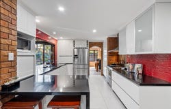 16 Albany Forest Drive, Albany Creek, Qld 4035