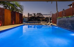 2A Rosemont Avenue, Broadbeach Waters, Qld 4218