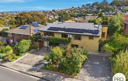 15 Kiama Place, Blackmans Bay, Tas 7052