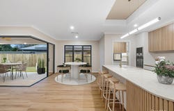 18 Wetherby Street, Highfields, Qld 4352