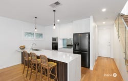 1/32 McDonald Street, Hawthorne, Qld 4171