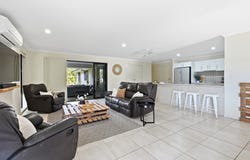 18 Tidal Crescent, Moonee Beach, NSW 2450