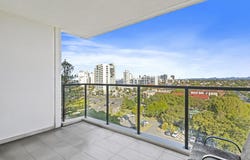 904/372 Marine Parade, Labrador, Qld 4215