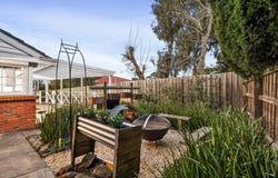 82 Martins Lane, Viewbank, Vic 3084