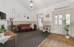 13 Neale Street, Kennington, Vic 3550