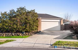 8 Waterside Close, Miners Rest, Vic 3352