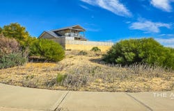 2 Persoonia Street, Kalbarri, WA 6536