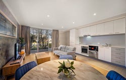 1/123 Lowanna Street, Braddon, ACT 2612