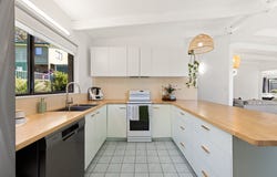 8 Nirvana Crescent, Buderim, Qld 4556