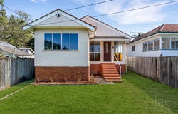 8 Old Northern Road, Everton Park, Qld 4053