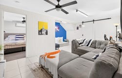 24 McKenzie Street, Bundamba, Qld 4304