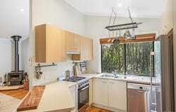 137 Sternbeck Lane, Bucketty, NSW 2250