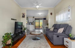 44 John Street, Belmont North, NSW 2280