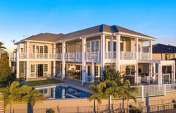 1 Royal Mews, Sovereign Islands, Qld 4216