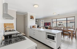 17 Vista Drive, Wangaratta, Vic 3677