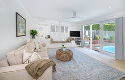 9 Sefton Road, Clayfield, Qld 4011
