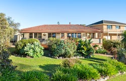 49 Mcmillan Crescent, Dalmeny, NSW 2546
