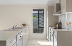20 Meadows Circuit, Bellbird Park, Qld 4300