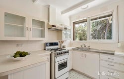 2/82 Sherlock Road, Croydon, Vic 3136