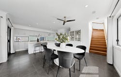 1 Meadowview Lane, Arundel, Qld 4214