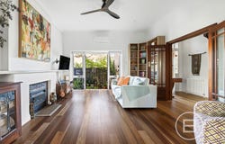 7 Gladstone Parade, Elsternwick, Vic 3185