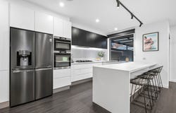 2/172 Atherton Road, Oakleigh, Vic 3166