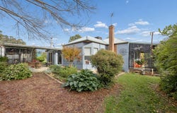 19 Wickham Lane, Young, NSW 2594