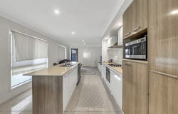 2/282 Fischer Road, Ripley, Qld 4306