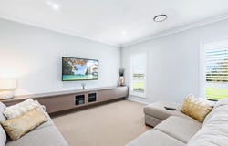 7 Westminster Place, Razorback, NSW 2571