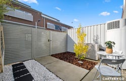 51/4 Pearlman Street, Coombs, ACT 2611