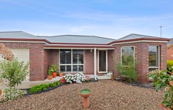 18 Barry Court, Grovedale, Vic 3216