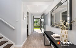 8 Grandstand Loop, Oran Park, NSW 2570