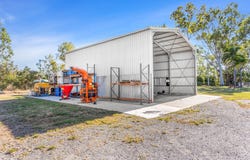 11 Lindley Road, Etna Creek, Qld 4702