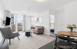7/93 Salamanca Place, Battery Point, Tas 7004