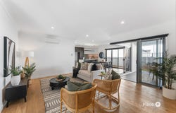 30 Stirling Street, Bridgeman Downs, Qld 4035