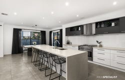 2 Razorbill Terrace, Werribee, Vic 3030