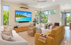 15 McAlister Avenue, Kewarra Beach, Qld 4879