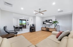 15 Stranraer Drive, St Andrews, NSW 2566