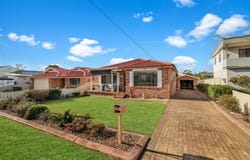 73 Carlton Crescent, Culburra Beach, NSW 2540