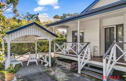 26 Shirley Street, Coochiemudlo Island, Qld 4184