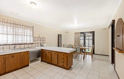 21 Christopher Crescent, Tullamarine, Vic 3043